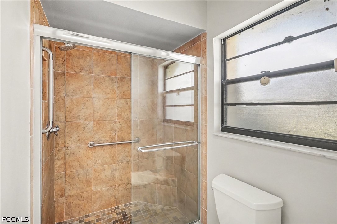 3 Bed Pool Home for Sale in Cape Coral, photo 20