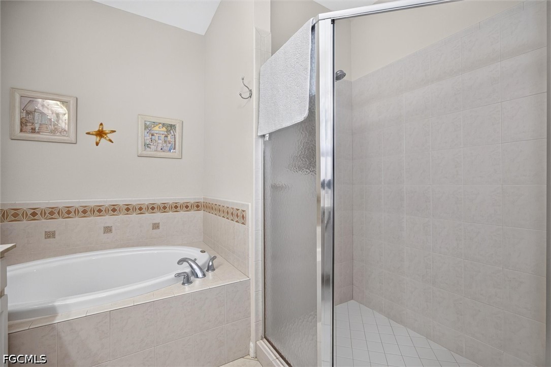 3 Bed Condominium for Sale in Reflection Lakes, photo 20