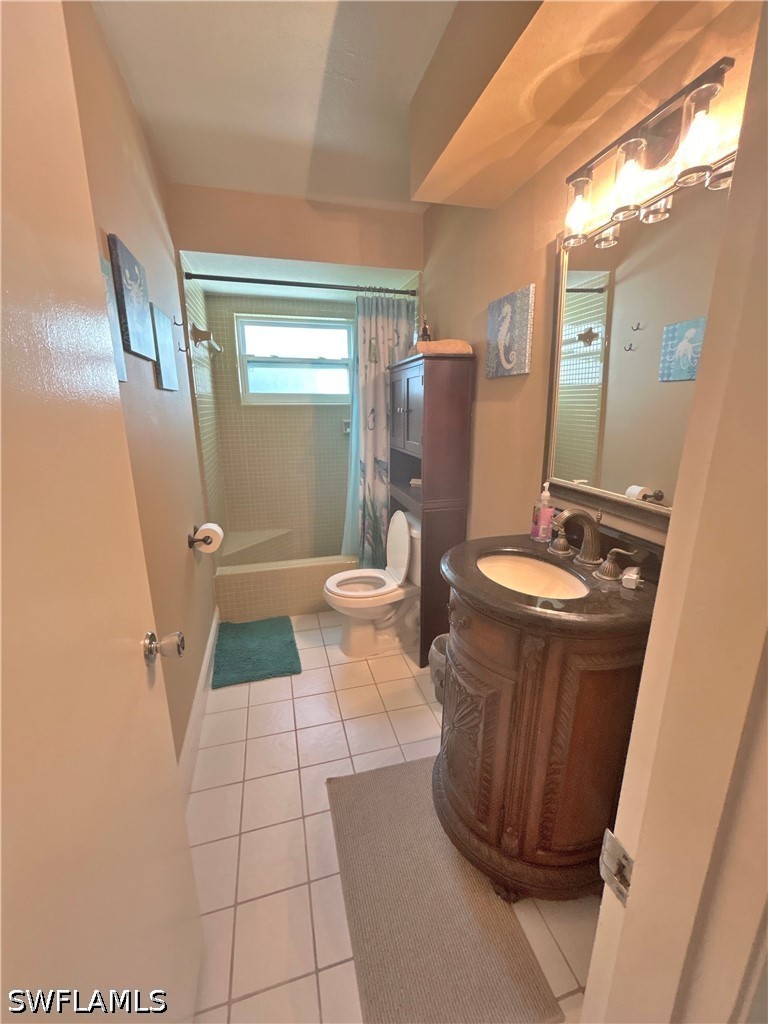 2 Bed Pool Home for Sale in Fort Myers Villas, photo 20