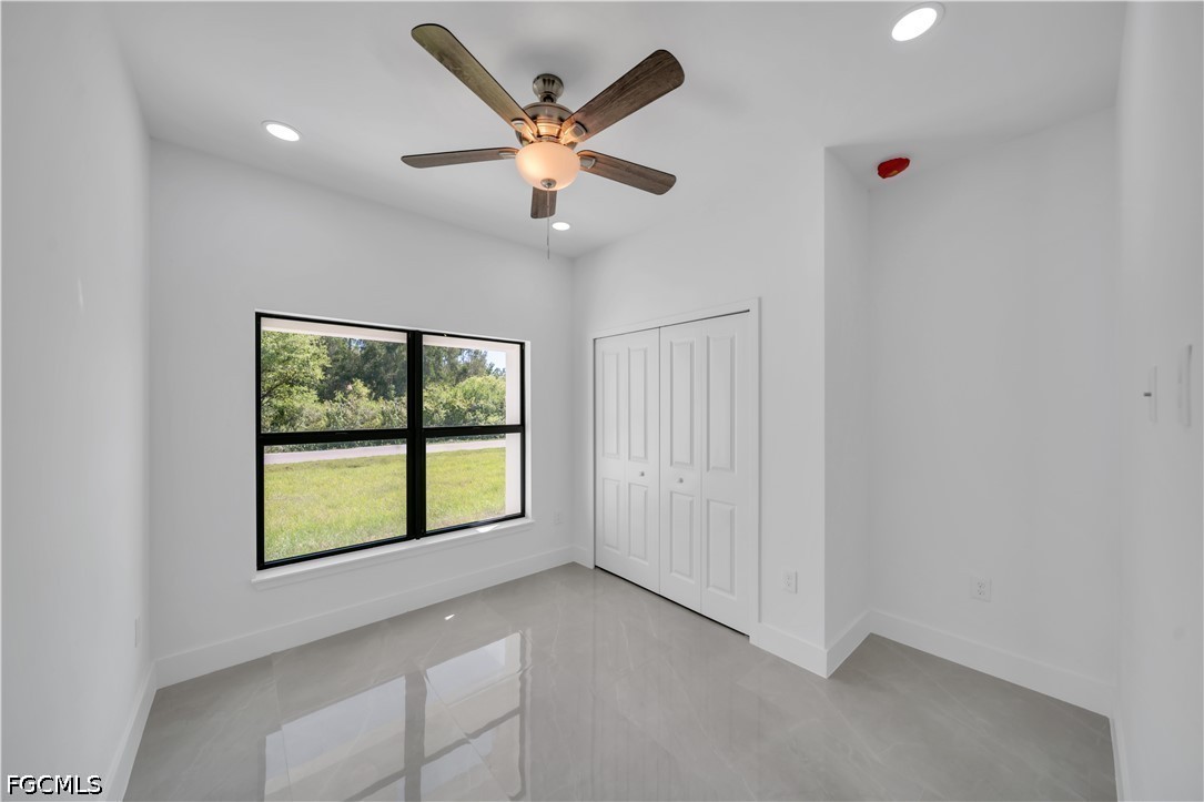 4 Bed SingleFamilyResidence for Sale in Lehigh Acres, photo 20