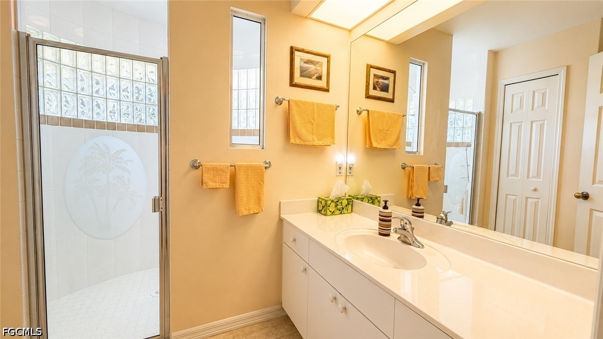 3 Bed SingleFamilyResidence for Sale in Palm Island, photo 20