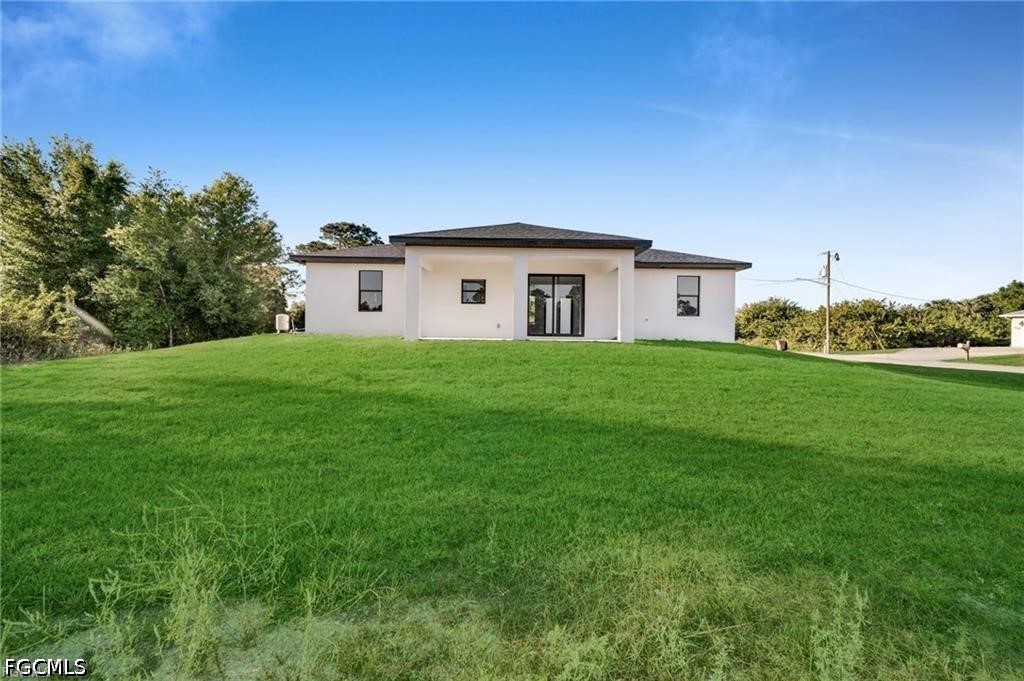 3 Bed SingleFamilyResidence for Sale in Lehigh Acres, photo 20