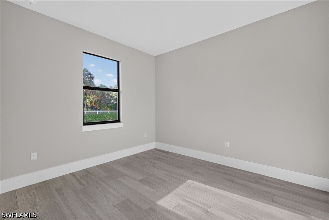 3 Bed SingleFamilyResidence for Sale in Naples, photo 20