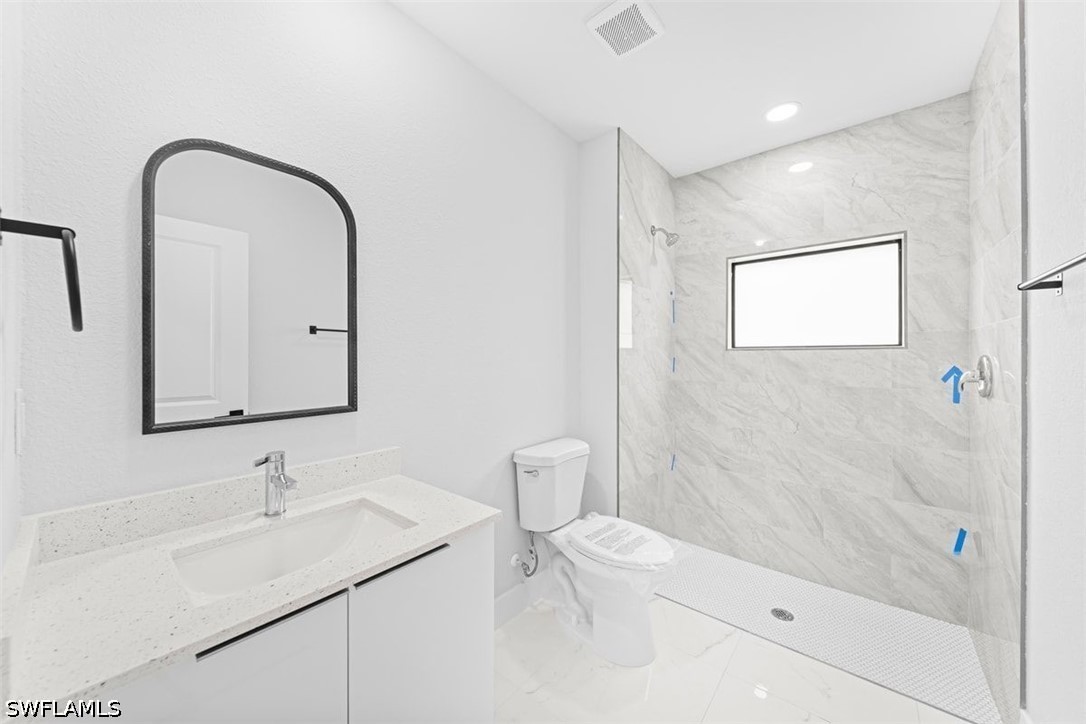 3 Bed SingleFamilyResidence for Sale in Lehigh Acres, photo 20