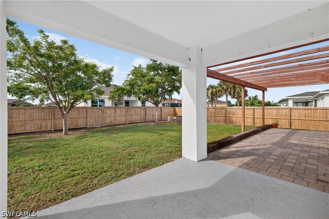 4 Bed SingleFamilyResidence for Sale in Cape Coral, photo 20