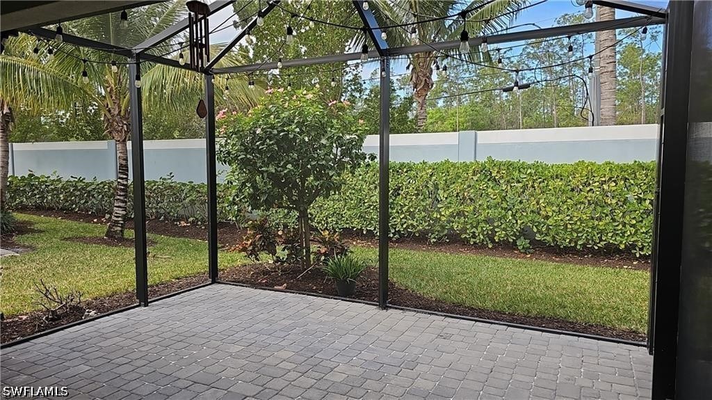 3 Bed Attached for Sale in Naples, photo 20