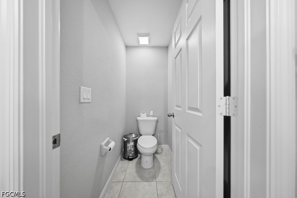 3 Bed SingleFamilyResidence for Sale in Cape Coral, photo 20