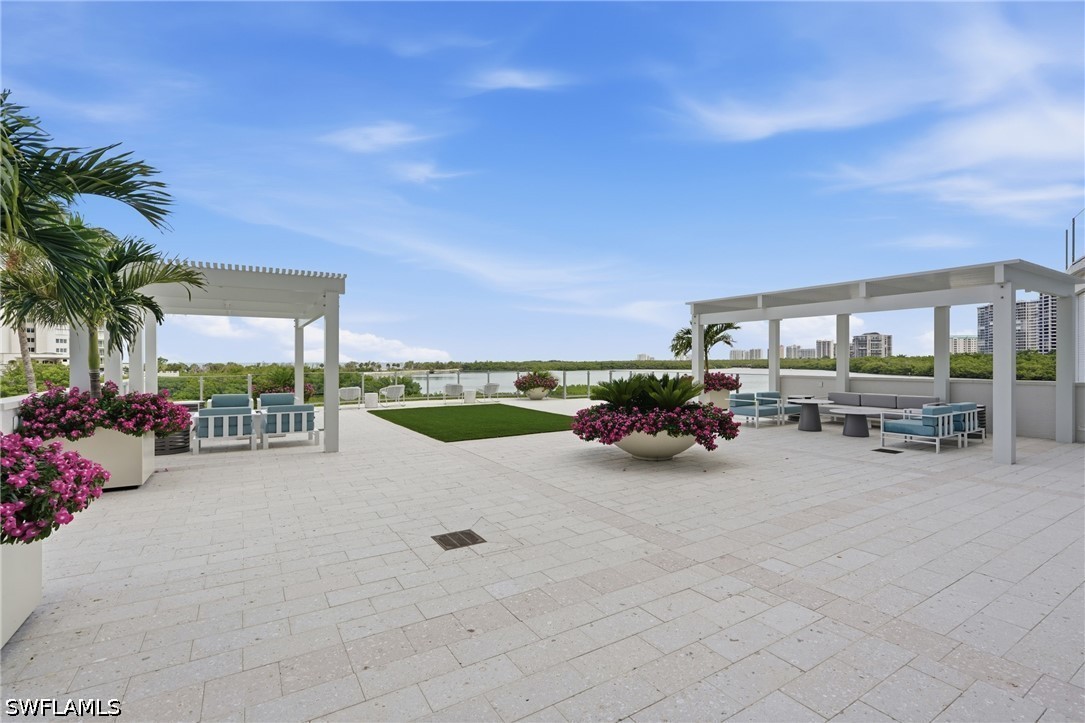 3 Bed Waterfront Home for Sale in Naples, photo 20