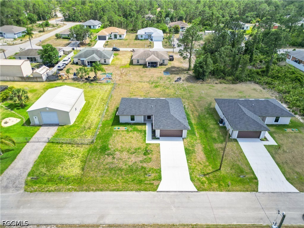 3 Bed SingleFamilyResidence for Sale in Lehigh Estates, photo 20