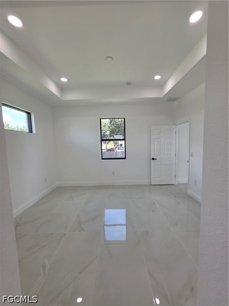 3 Bed SingleFamilyResidence for Sale in Lehigh Acres, photo 20