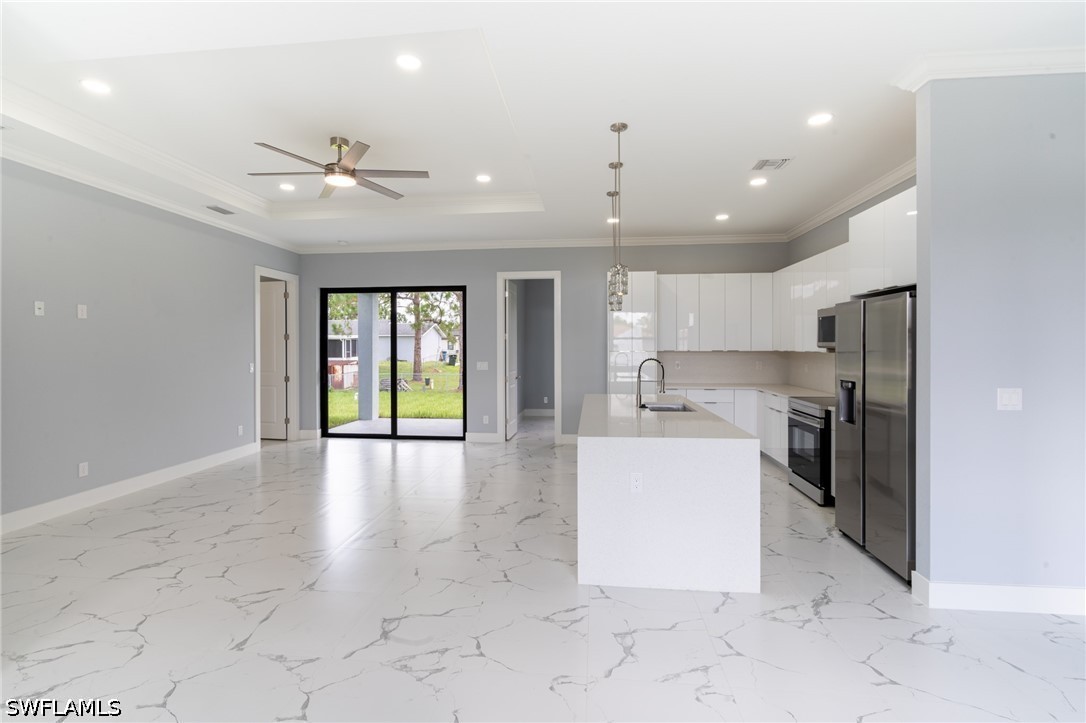 4 Bed SingleFamilyResidence for Sale in Lehigh Acres, photo 20