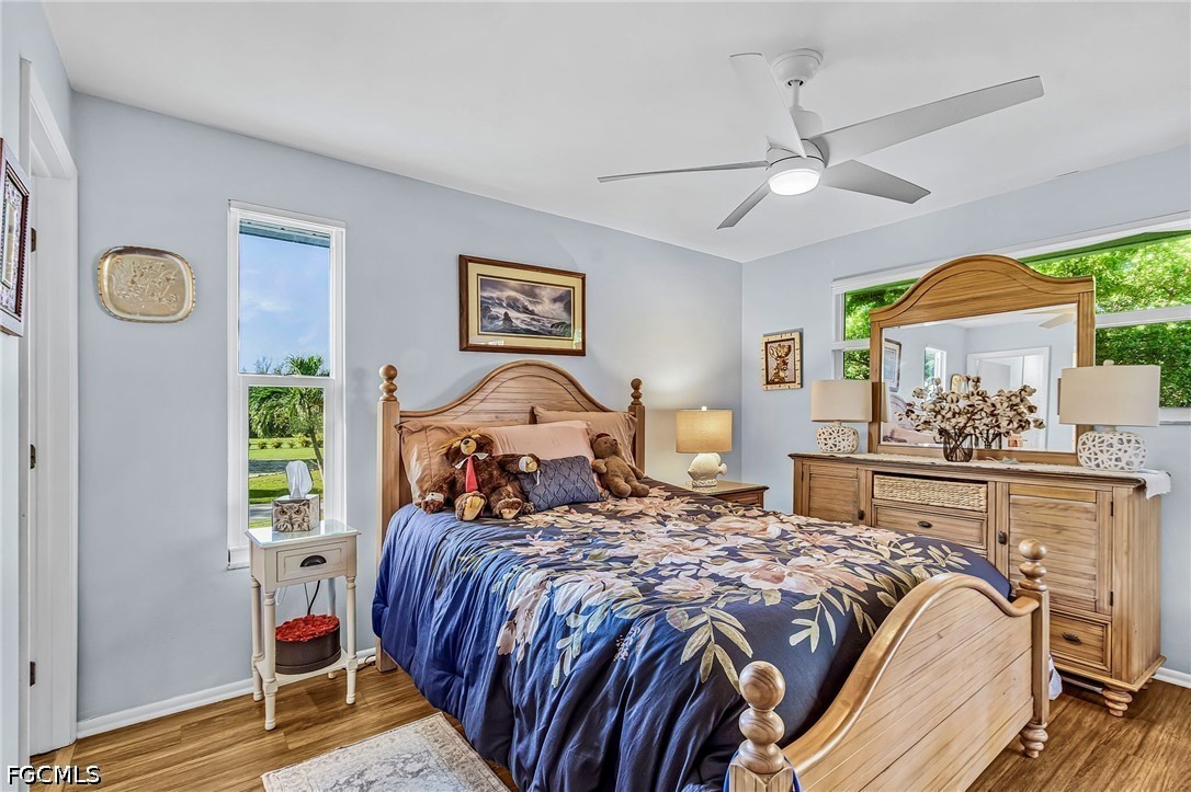 2 Bed Waterfront Home for Sale in Bokeelia, photo 20