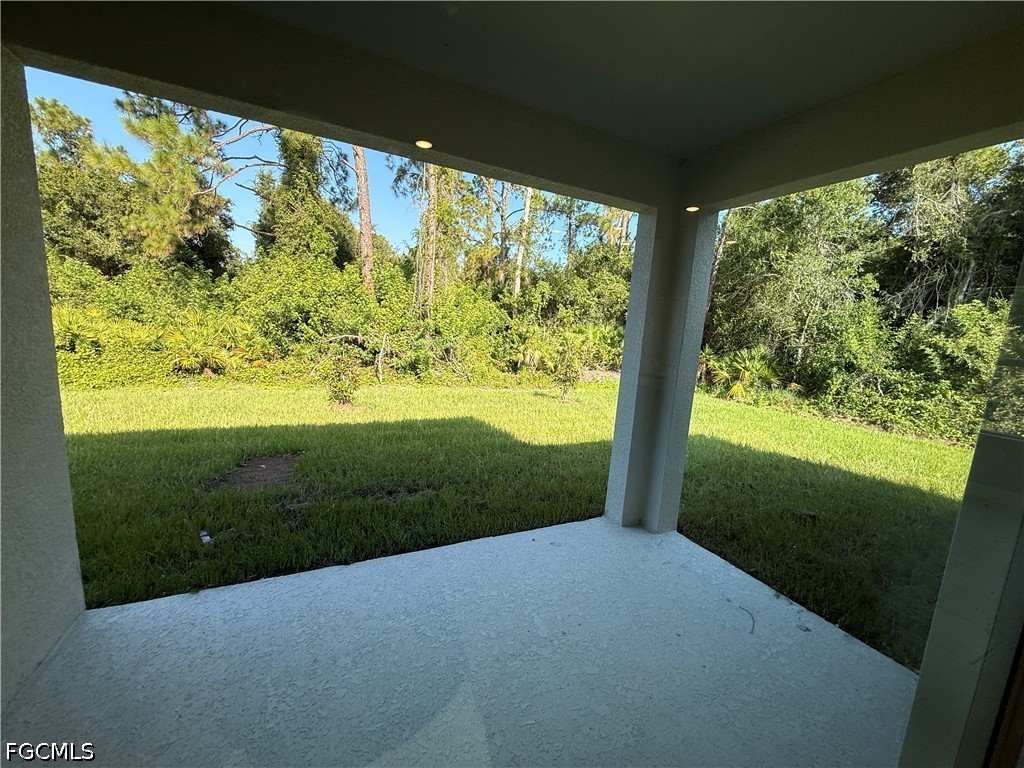 3 Bed SingleFamilyResidence for Sale in Lehigh Acres, photo 20
