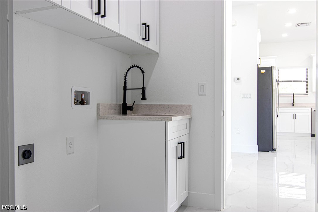 4 Bed SingleFamilyResidence for Sale in Lehigh Acres, photo 20