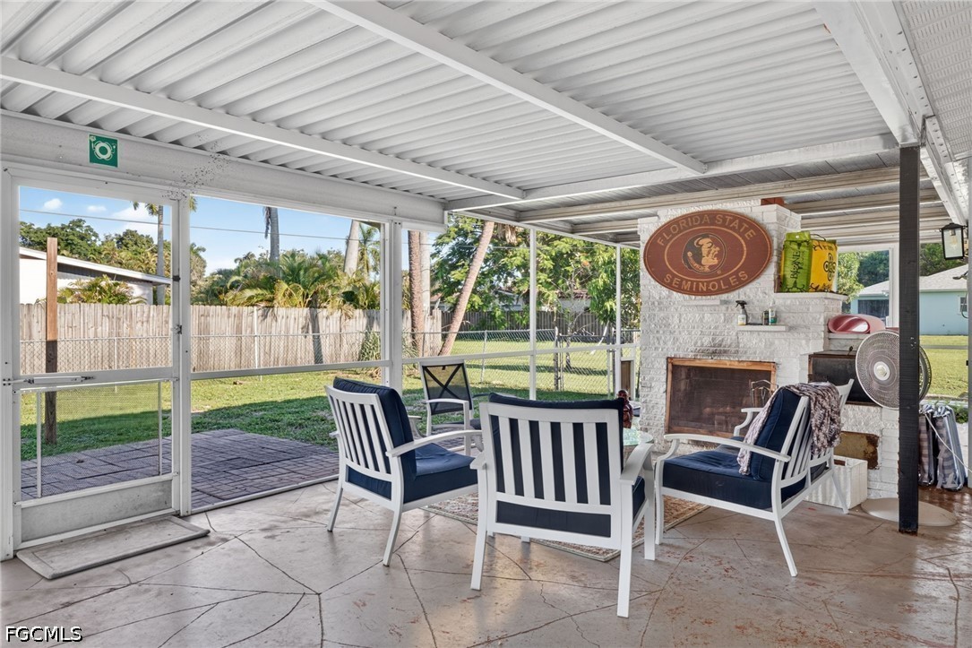 2 Bed SingleFamilyResidence for Sale in Rio Vista, photo 20