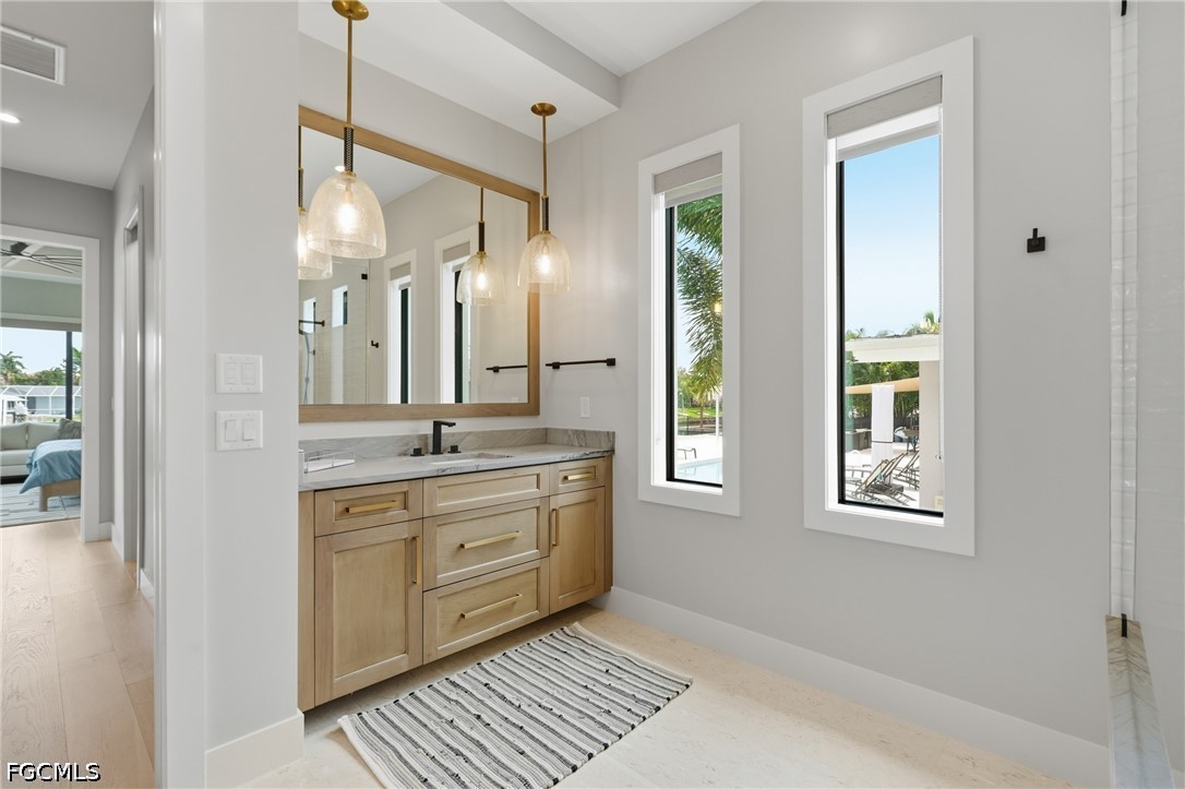 3 Bed Pool Home for Sale in Cape Coral, photo 20