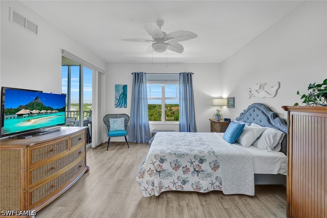 3 Bed Waterfront Home for Sale in The Carlysle, photo 20