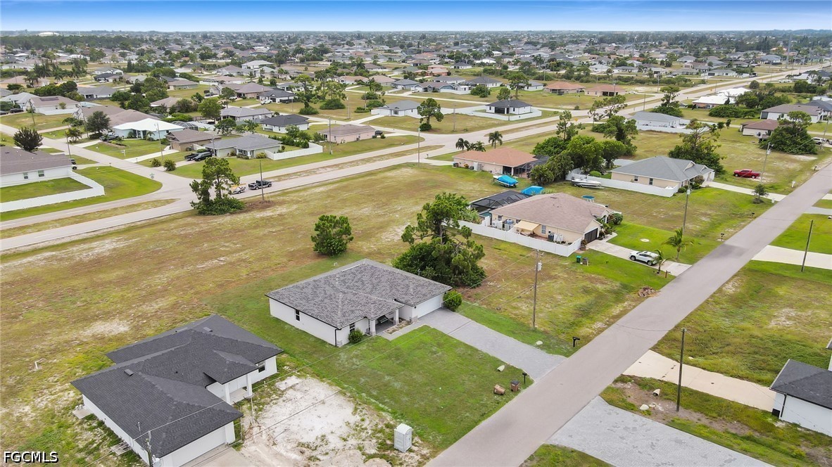 4 Bed SingleFamilyResidence for Sale in Cape Coral, photo 20