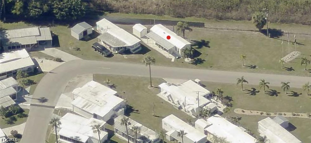2 Bed ManufacturedHome for Sale in Fort Myers, photo 20