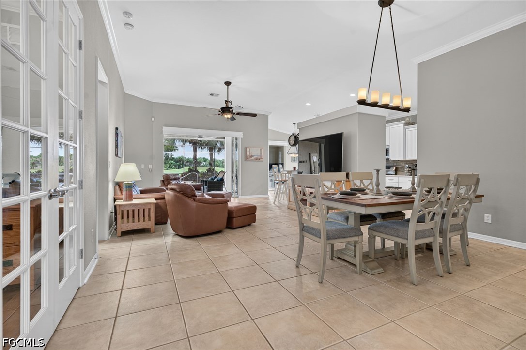 2 Bed Pool Home for Sale in Tivoli, photo 20
