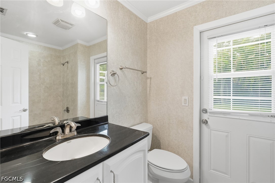 2 Bed Pool Home for Sale in Fort Myers Villas, photo 20