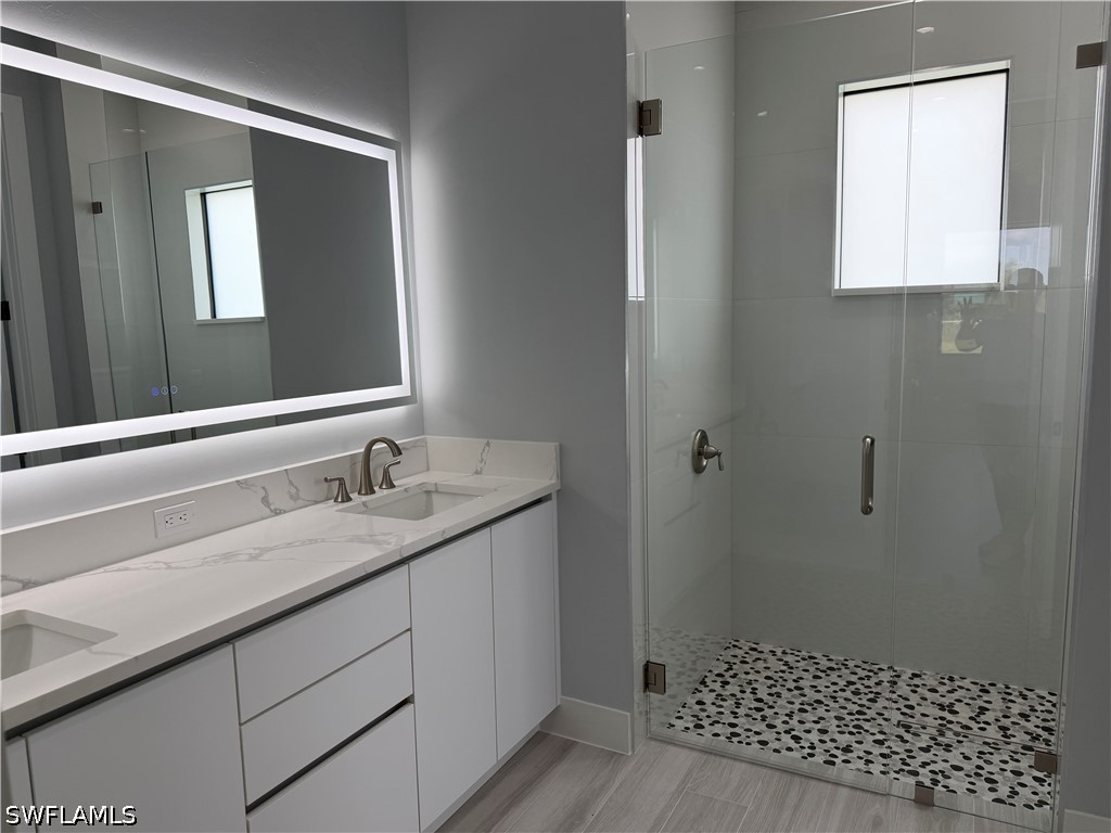 2 Bed SingleFamilyResidence for Sale in Naples, photo 20