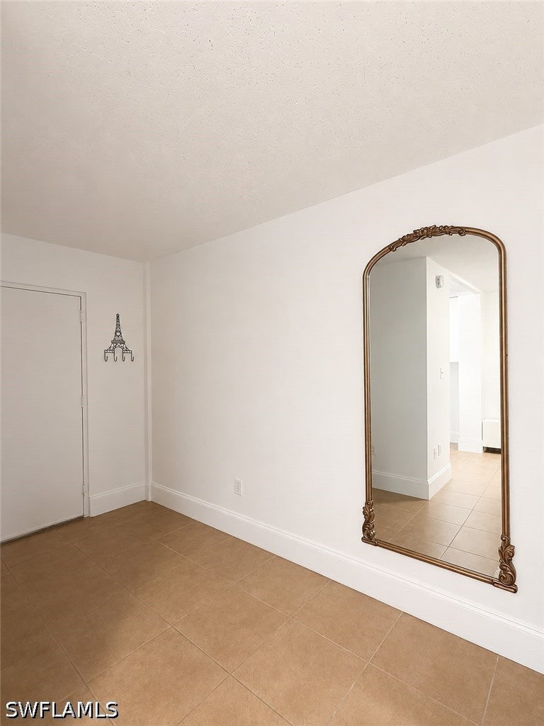 1 Bed Condominium for Sale in Fort Myers, photo 20
