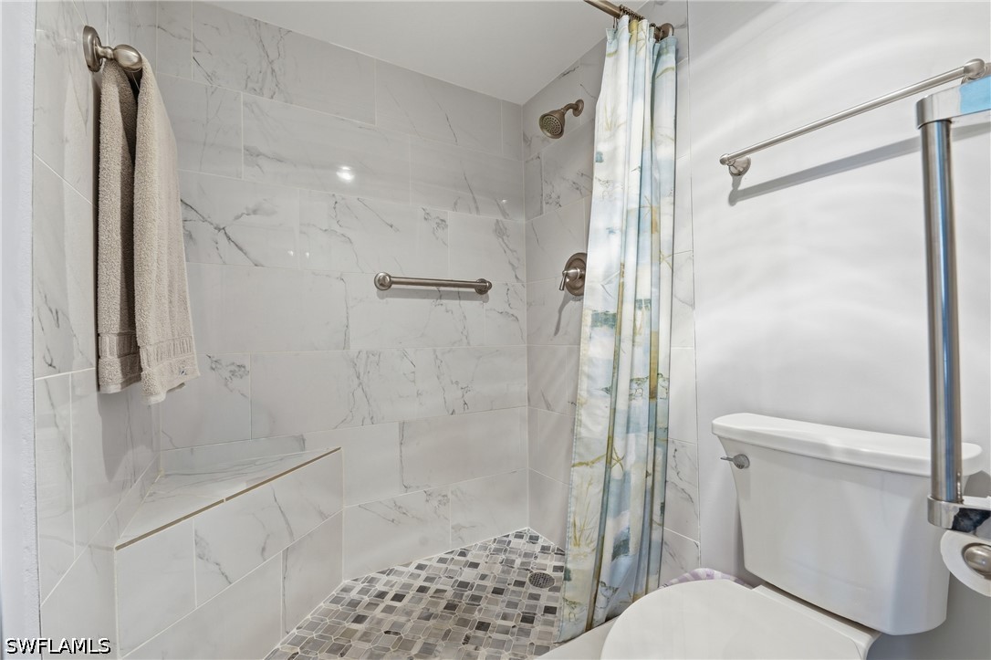 2 Bed Condominium for Sale in Naples, photo 20
