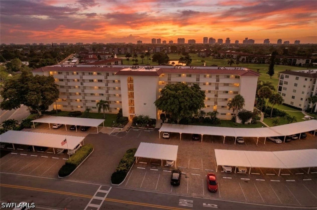 2 Bed Condominium for Sale in Naples, photo 20