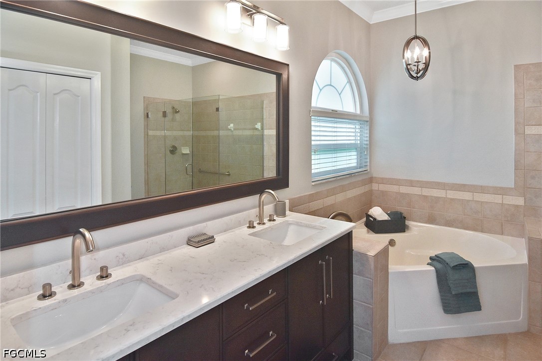 2 Bed Waterfront Home for Sale in Lakemont, photo 20