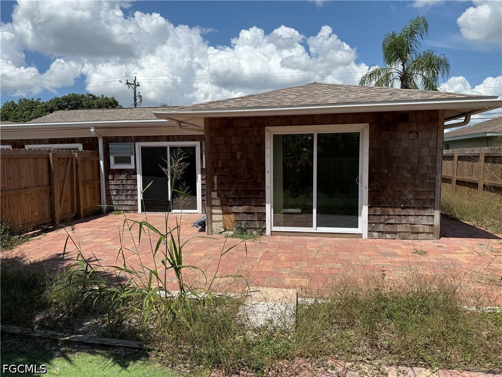 3 Bed Duplex for Sale in Cape Coral, photo 20