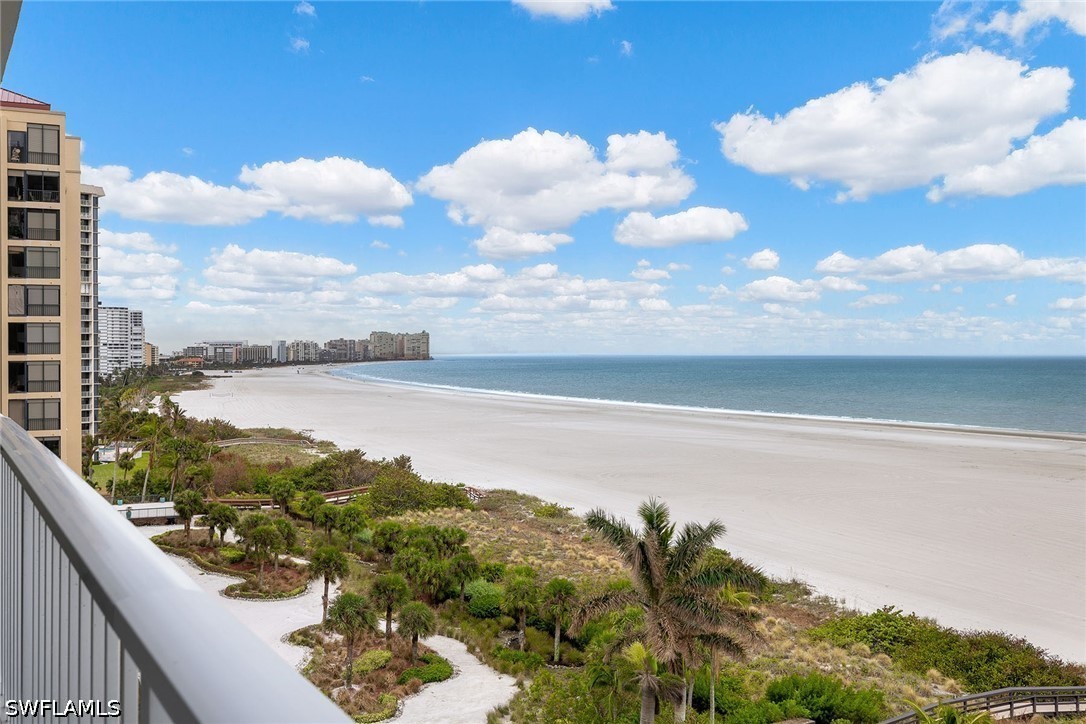 2 Bed Waterfront Home for Sale in Marco Island, photo 20