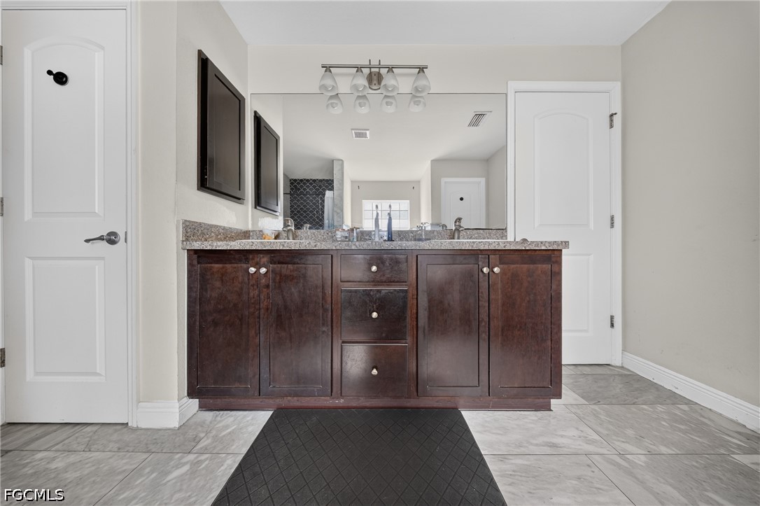 4 Bed Pool Home for Sale in Cape Coral, photo 20