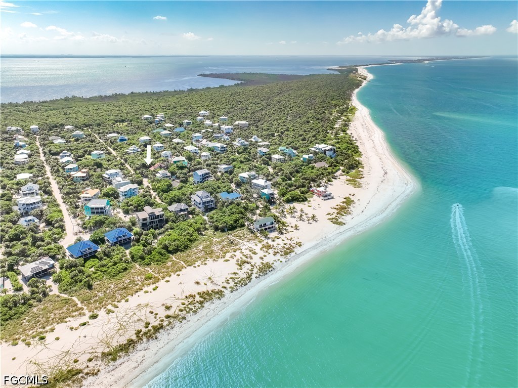 Residential for Sale in Upper Captiva, photo 20