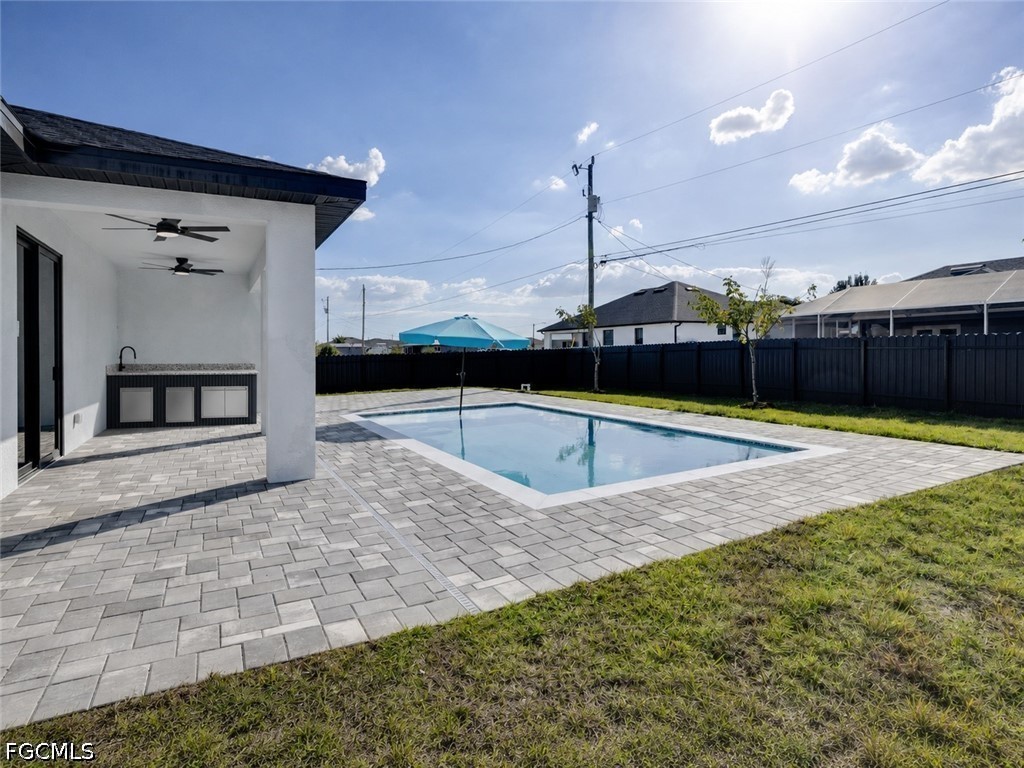 3 Bed Pool Home for Sale in Cape Coral, photo 20