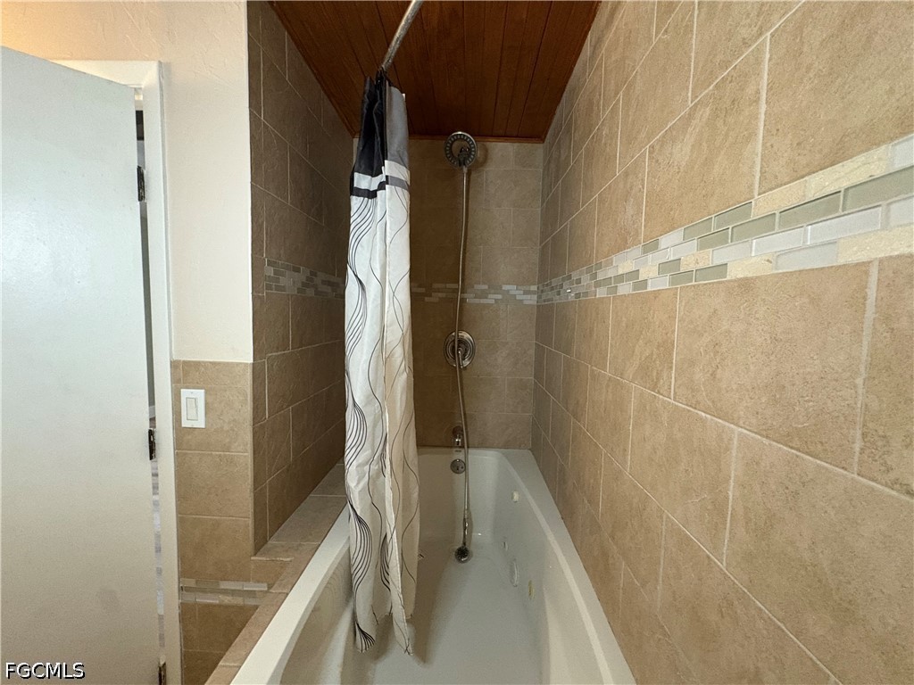 3 Bed Pool Home for Sale in Not Applicable, photo 20