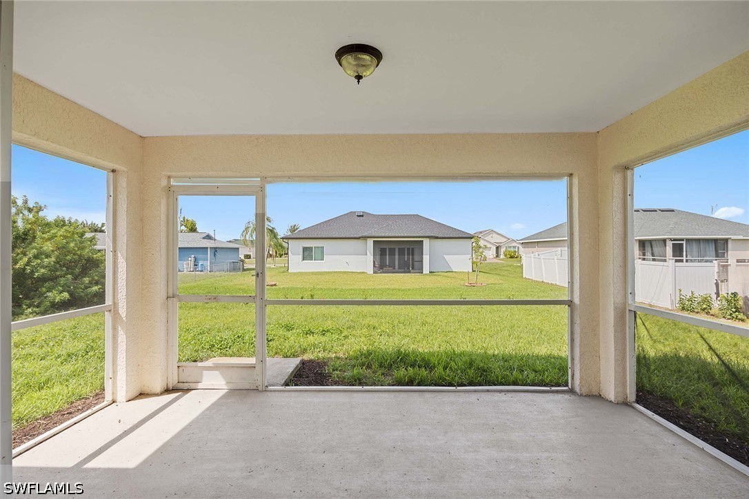 3 Bed SingleFamilyResidence for Sale in Cape Coral, photo 20