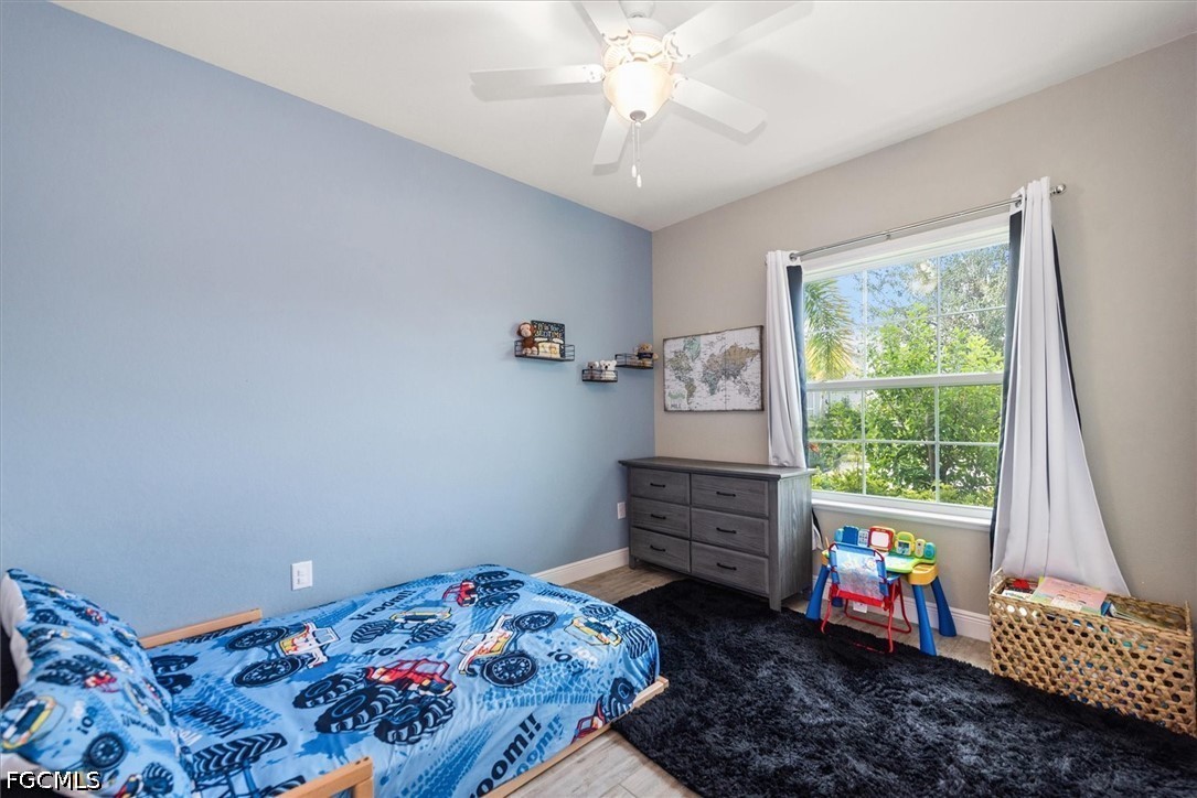 4 Bed SingleFamilyResidence for Sale in Brightwater, photo 20