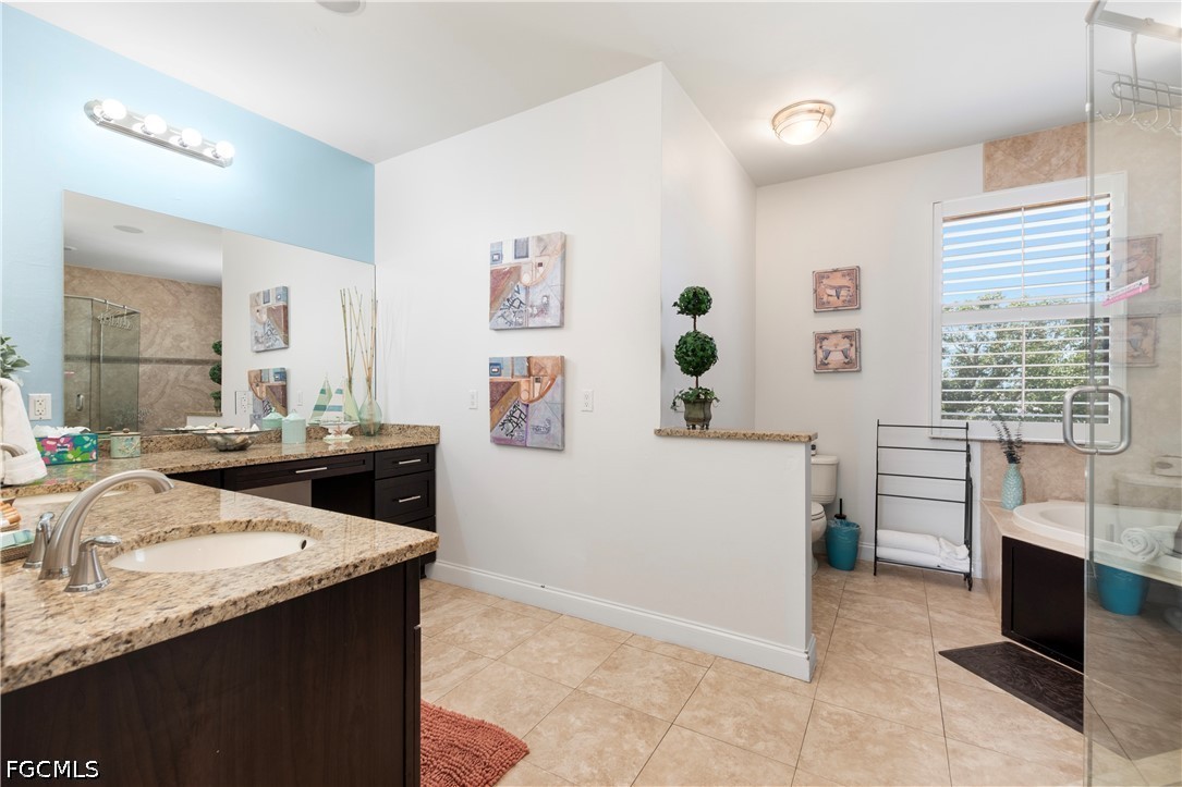 5 Bed Pool Home for Sale in Cape Coral, photo 20