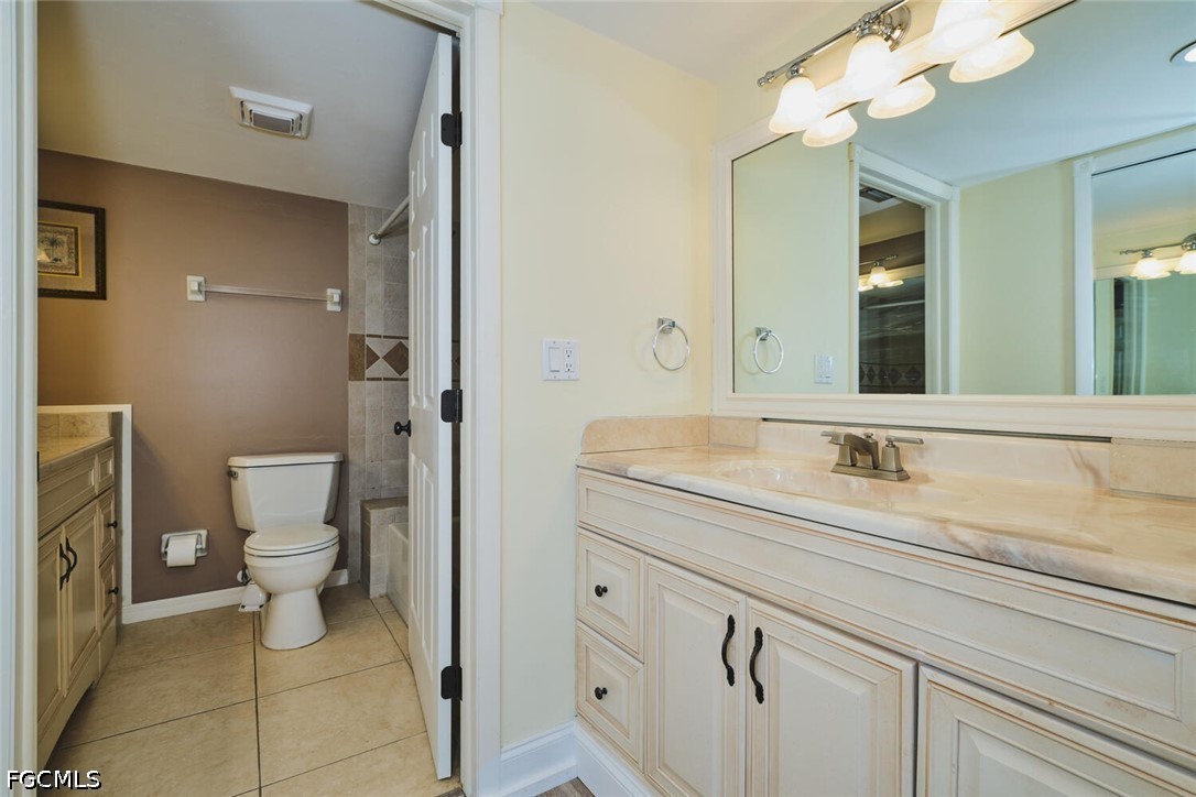 2 Bed Waterfront Home for Sale in Cape Coral, photo 20