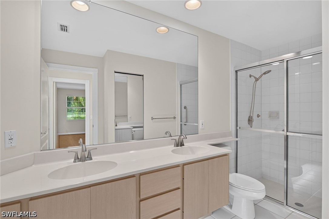 2 Bed Waterfront Home for Sale in Village Walk, photo 20