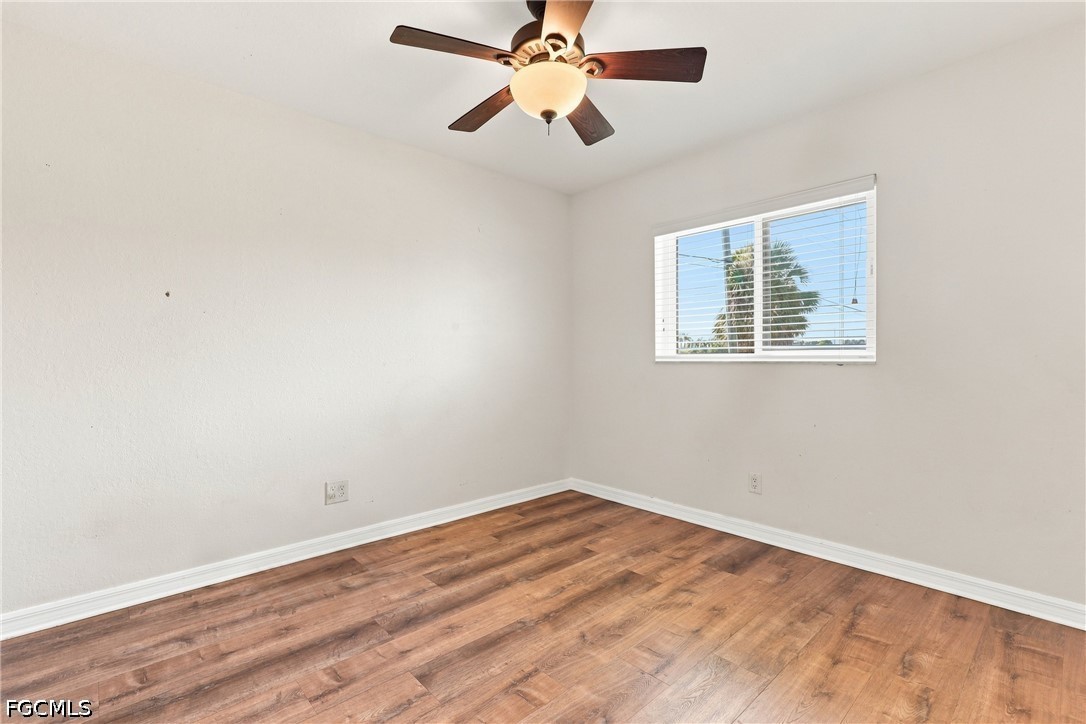 3 Bed SingleFamilyResidence for Sale in Cape Coral, photo 20
