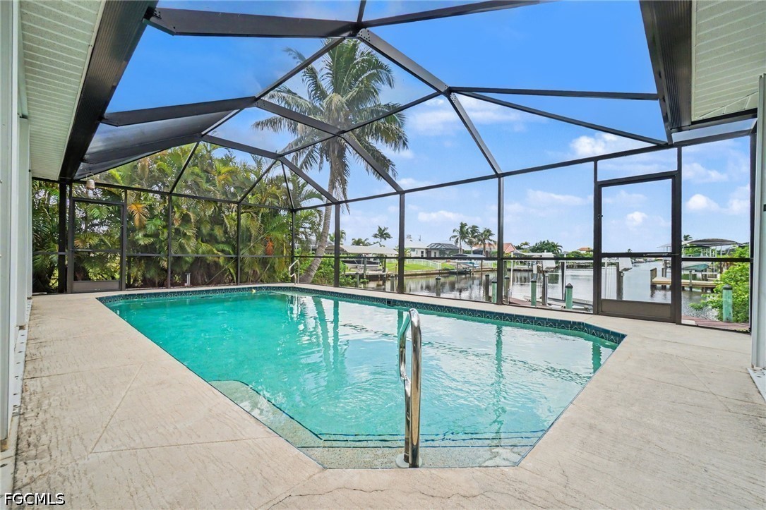 3 Bed Pool Home for Sale in Cape Coral, photo 20