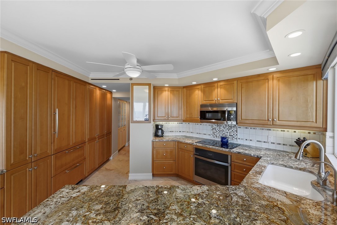 2 Bed Waterfront Home for Sale in Naples, photo 20