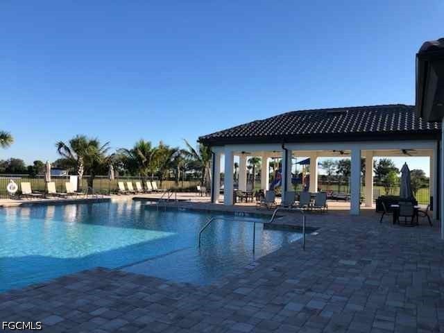 3 Bed Townhouse for Sale in Portico, photo 20