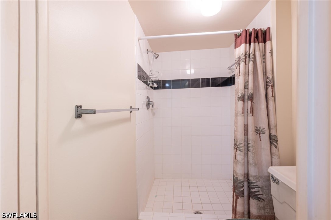 2 Bed Condominium for Sale in Palm Royal Apts, photo 20