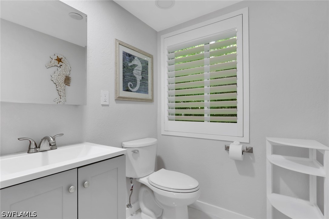2 Bed Condominium for Sale in Naples, photo 20