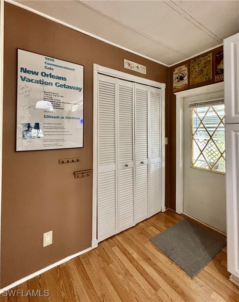 2 Bed ManufacturedHome for Sale in North Fort Myers, FL — photo 3
