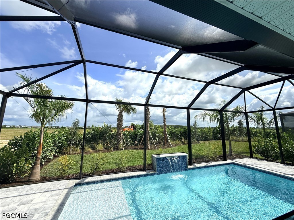 3 Bed Pool Home for Sale in Regency, photo 3