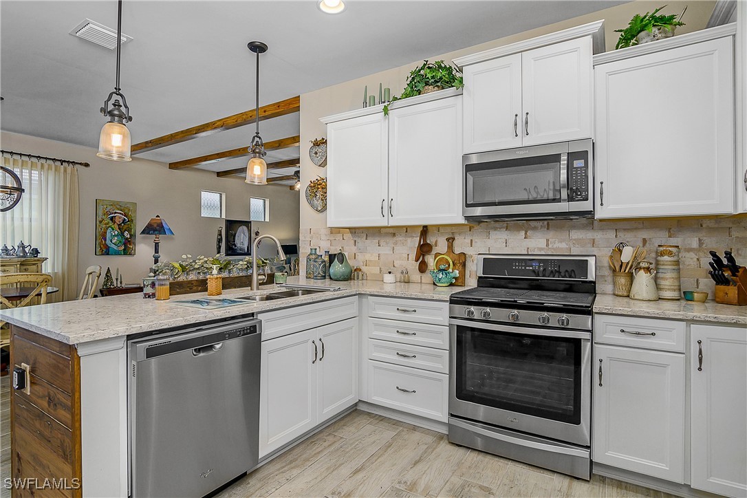 2 Bed Attached for Sale in Winding Cypress, FL, $499,900 — photo 3
